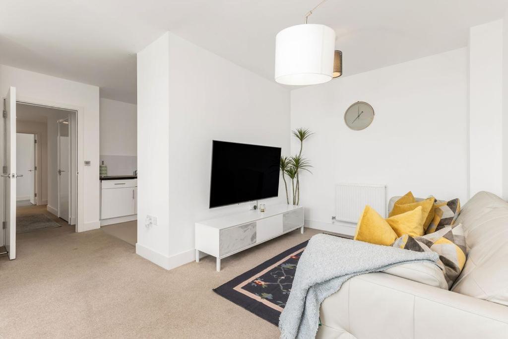 Apartamento Khayat Homes - The Ferry - Two Bed Londres