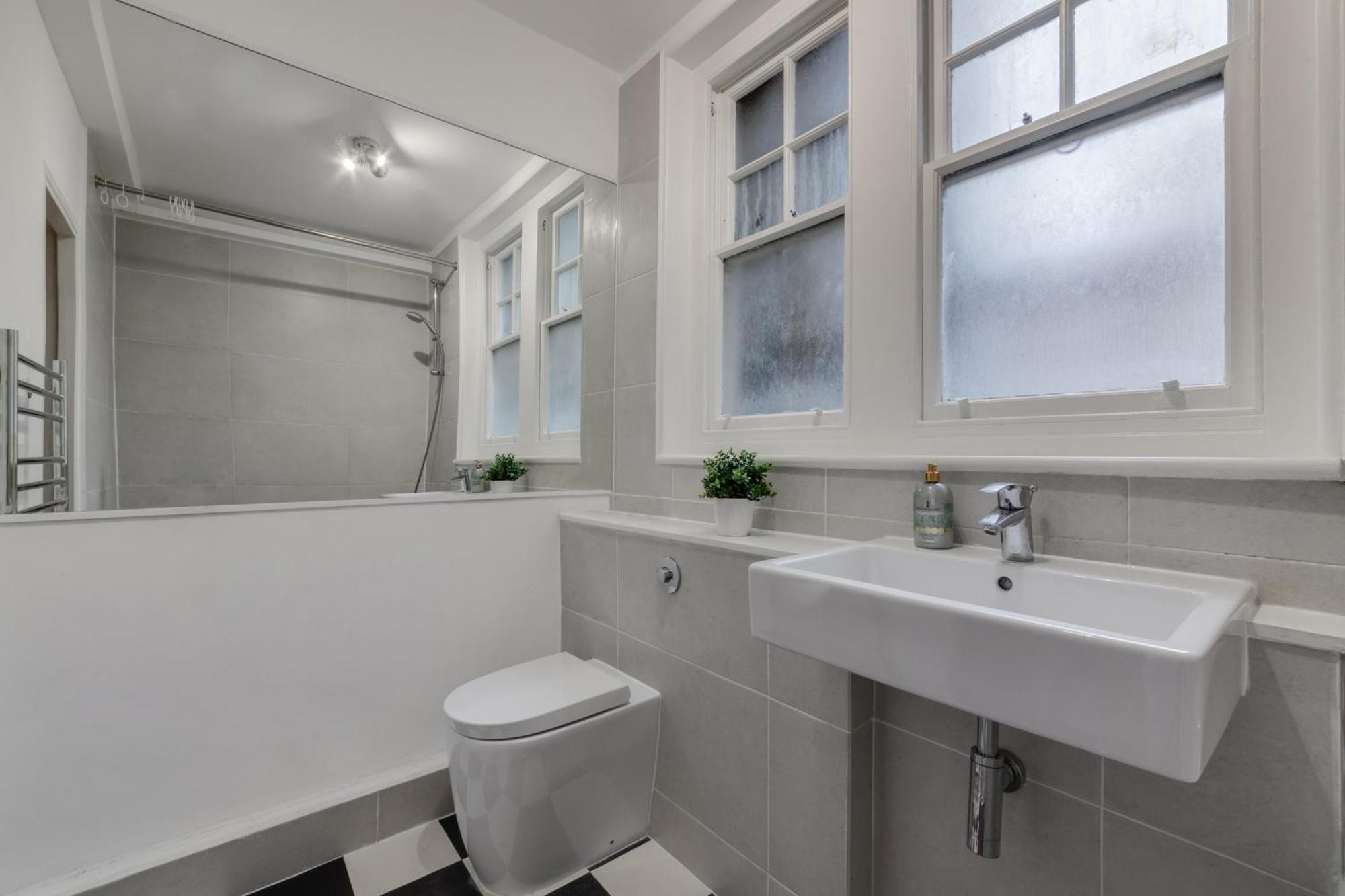 Apartamento Spacious 1 Bed Apartment- Close To Kings Cross Station Londres