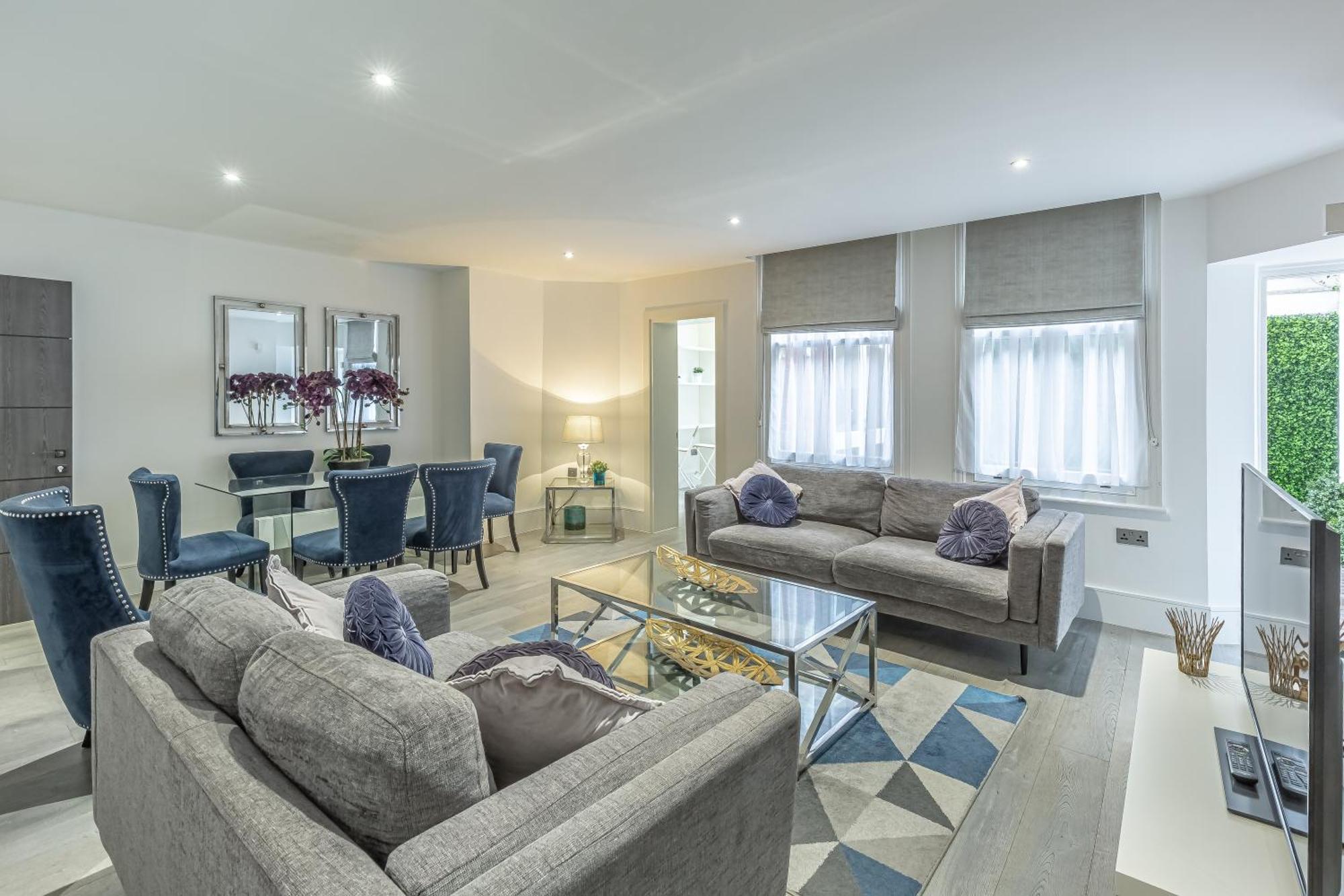Street Residences By Aeria Apartment