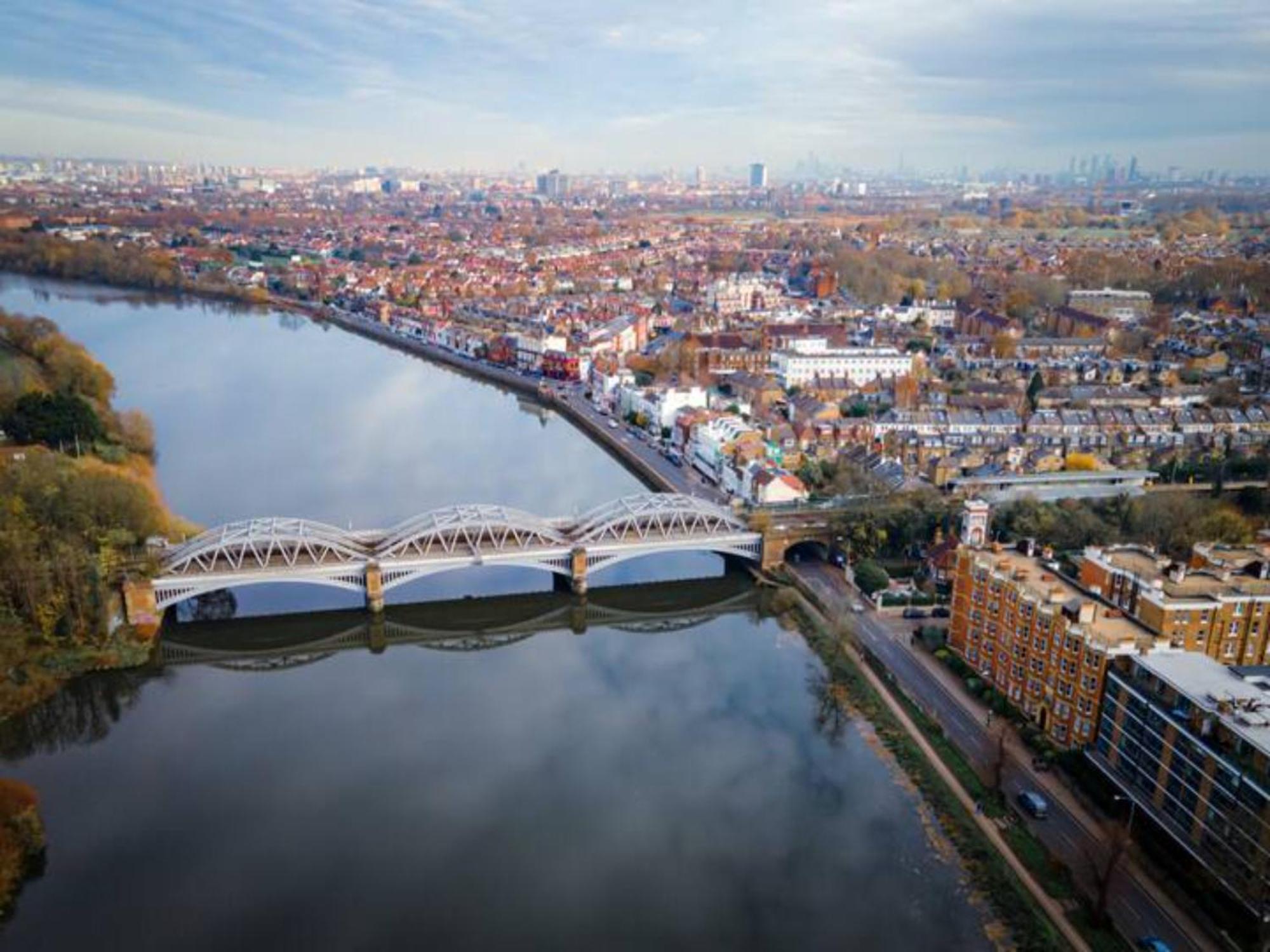 Pass The Keys Modern Terrace In Putney Apartment London
