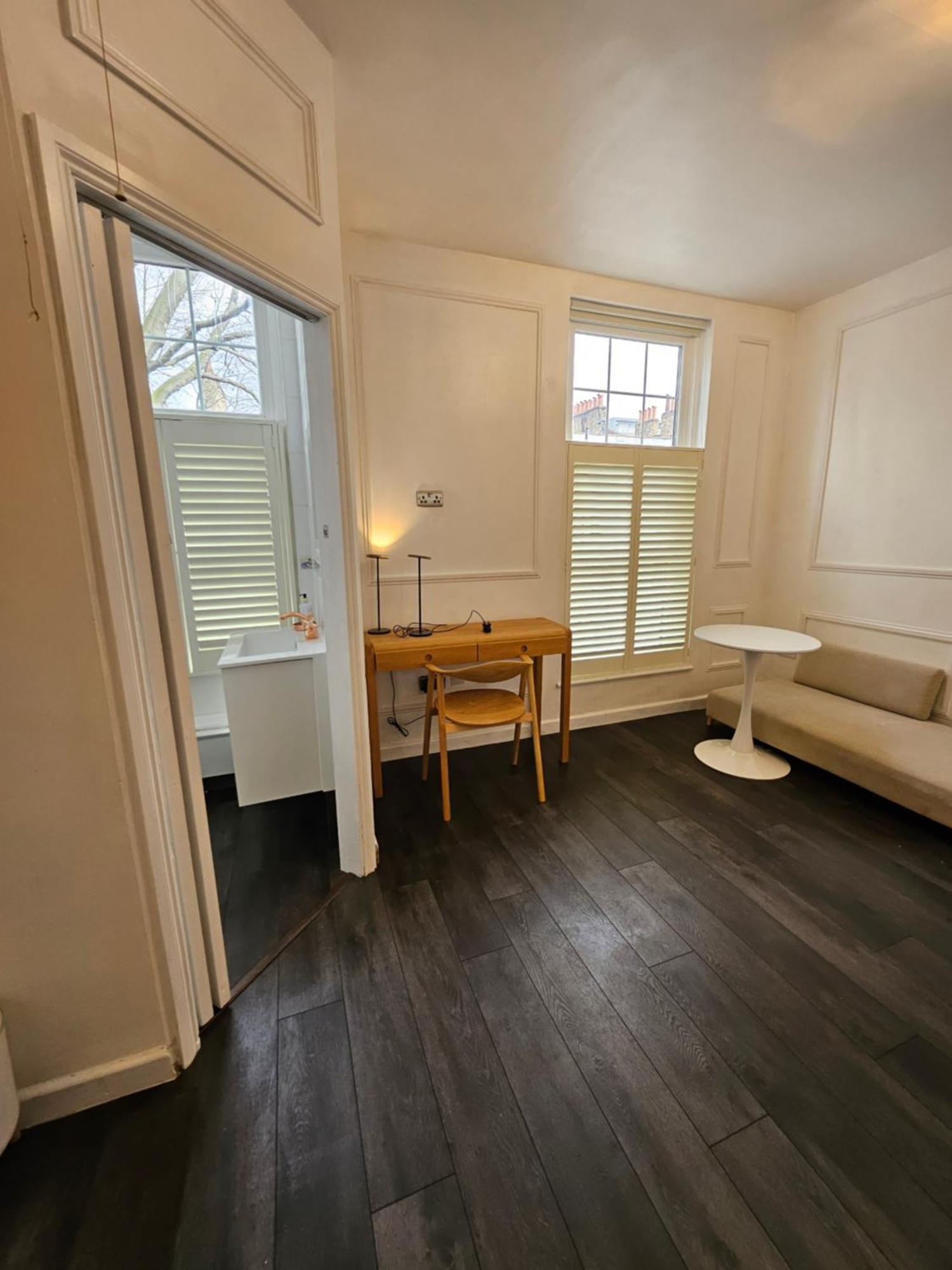 Apartment In London