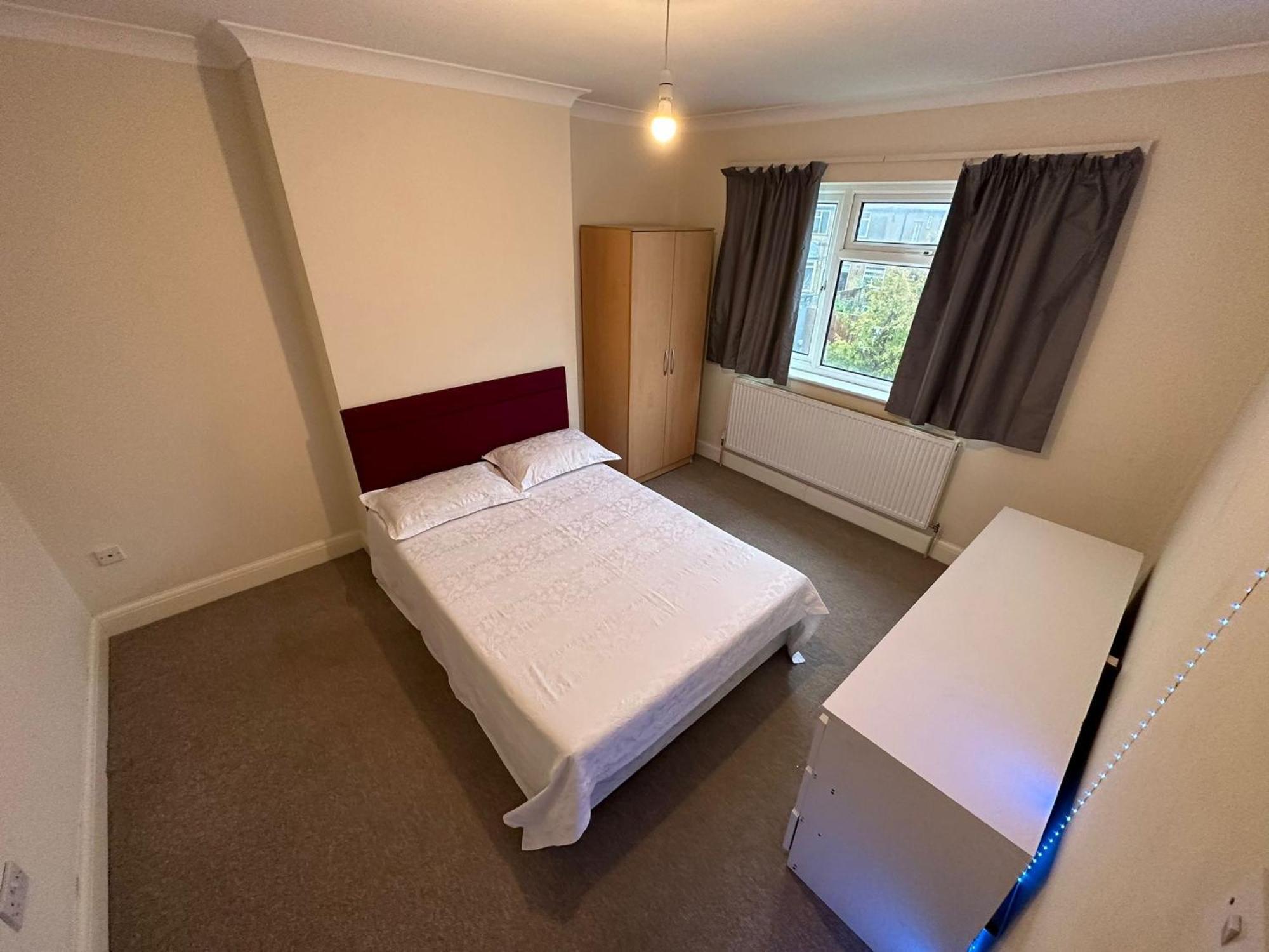 House Dollis Hill Homestay