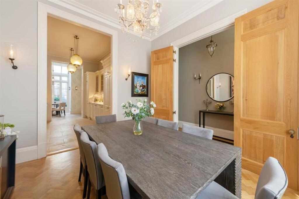 Prestige Belgravia Royal Mansion * London