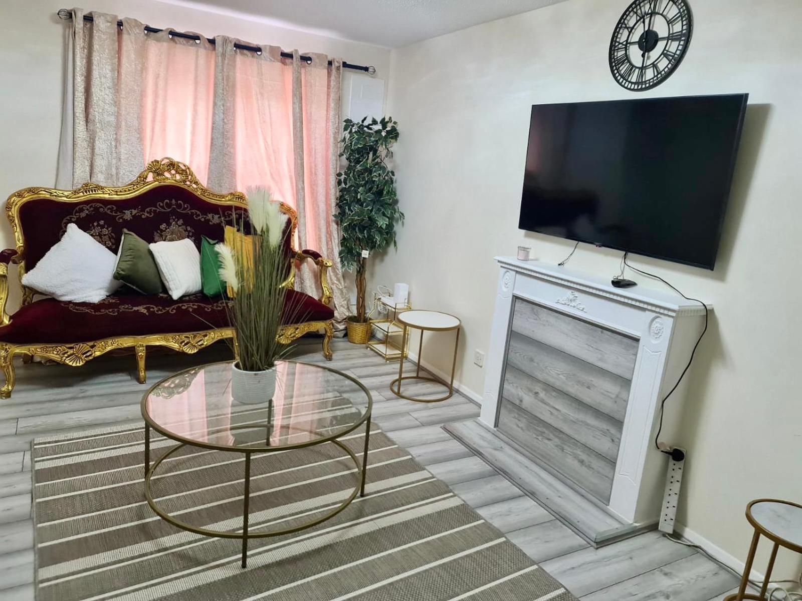 Casa de férias - Sleeps 4 - Parking - Garden - Petfriendly