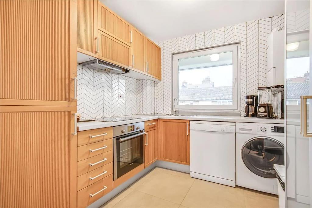 2 Bed Bright Flat In Fulham Apartamento Londres