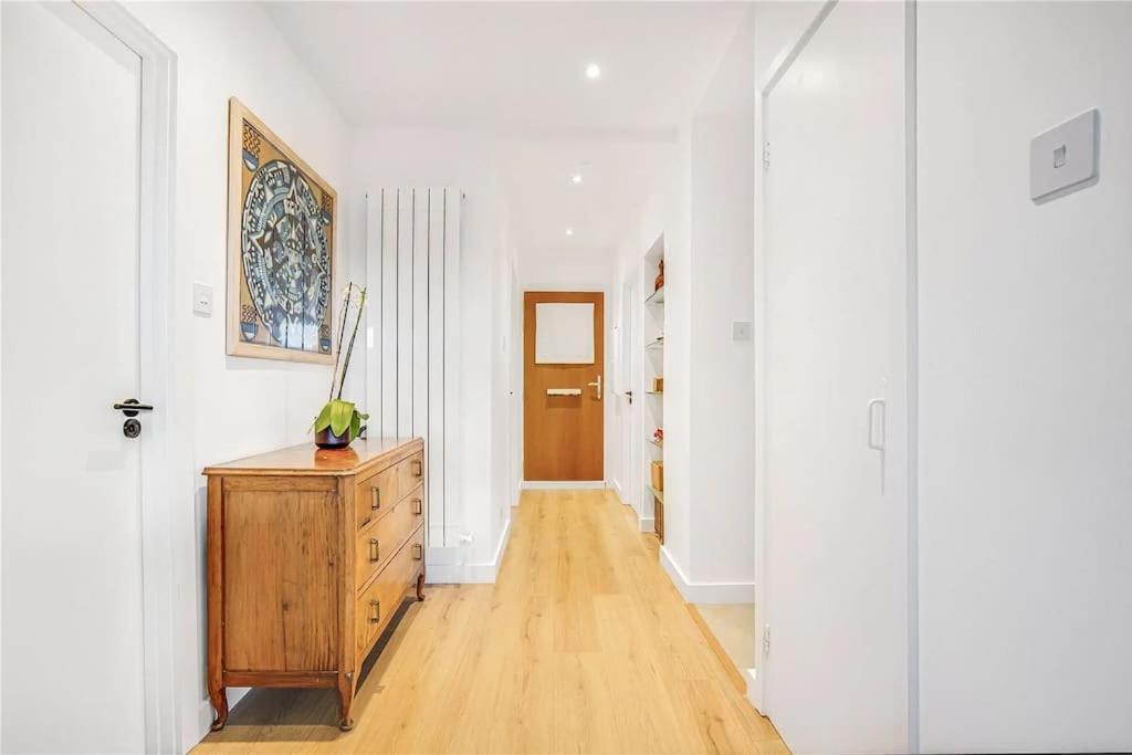 Apartamento 2 Bed Bright Flat In Fulham *