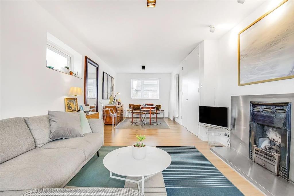 Apartamento 2 Bed Bright Flat In Fulham *