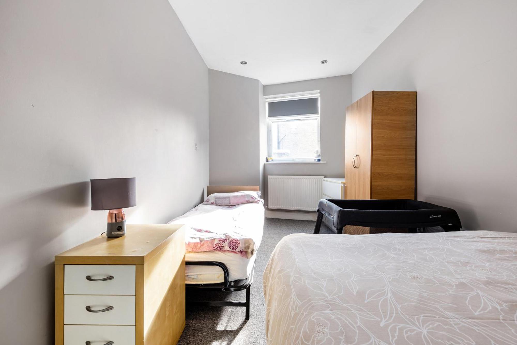 Apartment Zone 2 Spacious Two-bedroom With Parking *