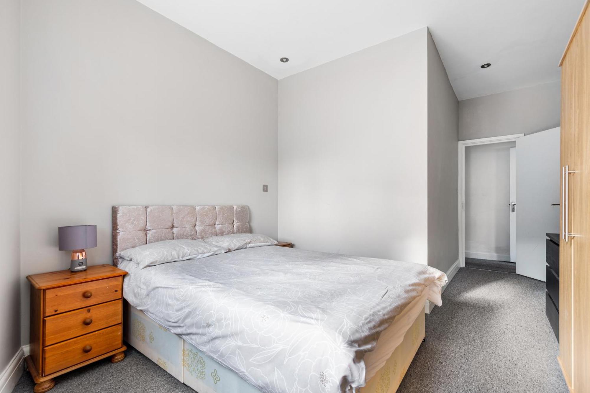 Apartment Zone 2 Spacious Two-bedroom With Parking