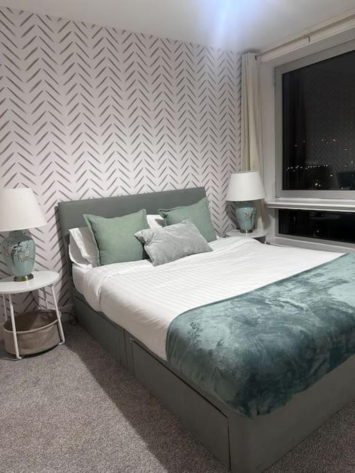 Cosy, Comfy 2 Bed Canary Wharf