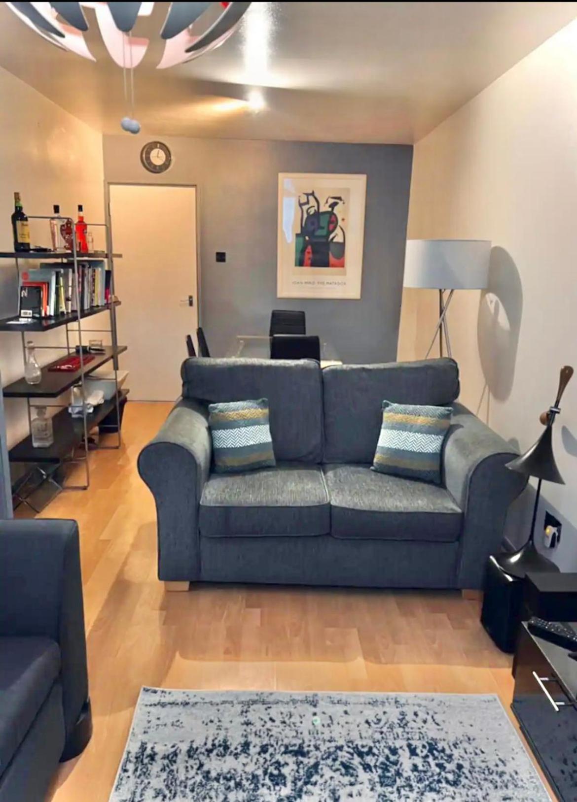 Holiday home Entire 2 Bedroom House In Hackney *