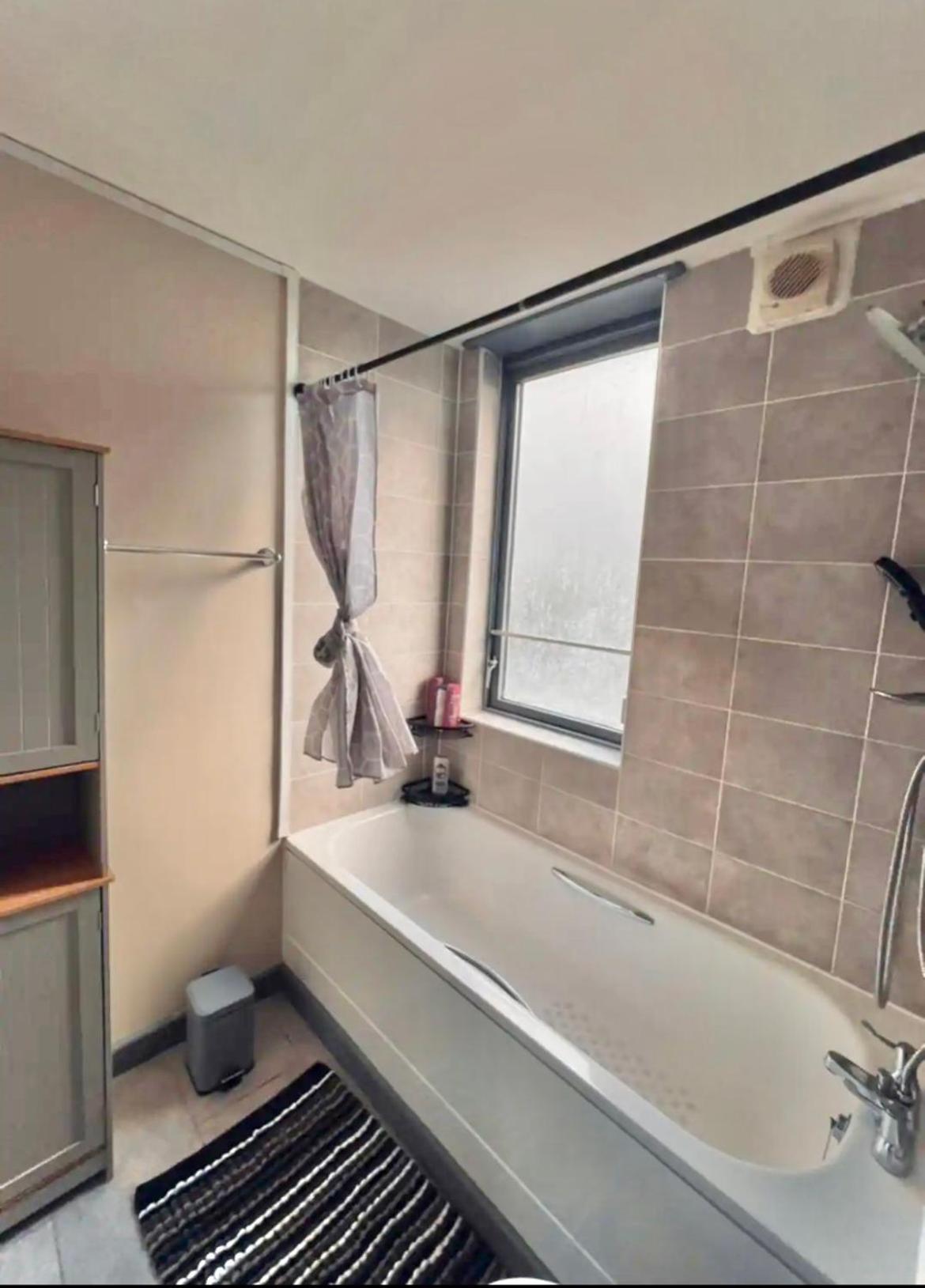 Holiday home Entire 2 Bedroom House In Hackney London