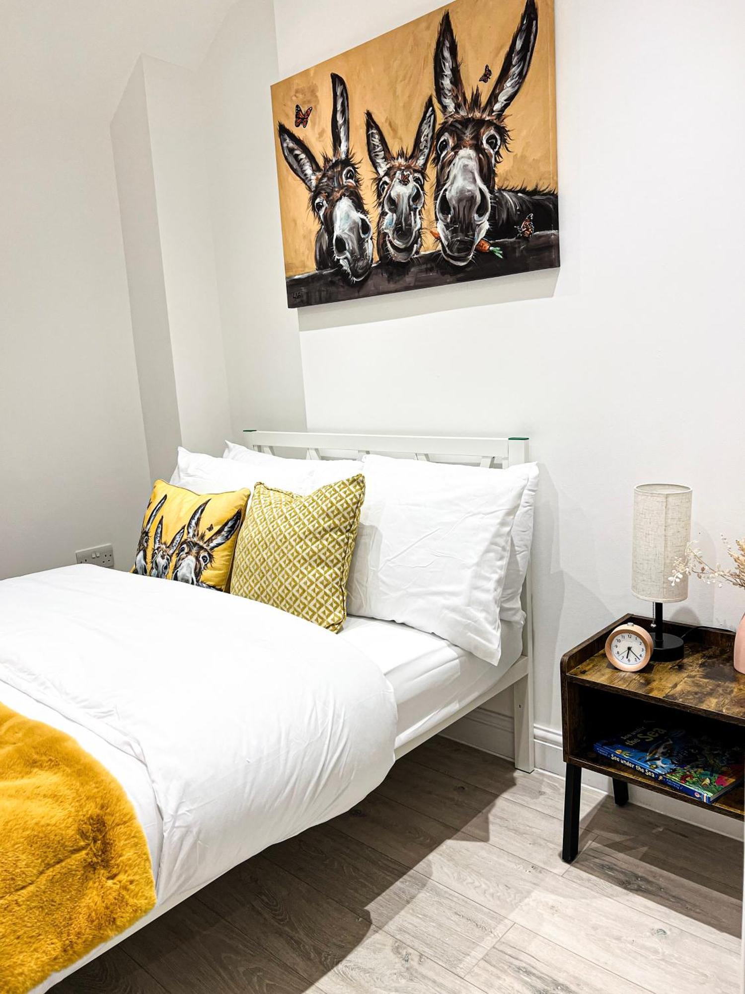 Wembley Luxury: Two-bedroom With Parking Londres