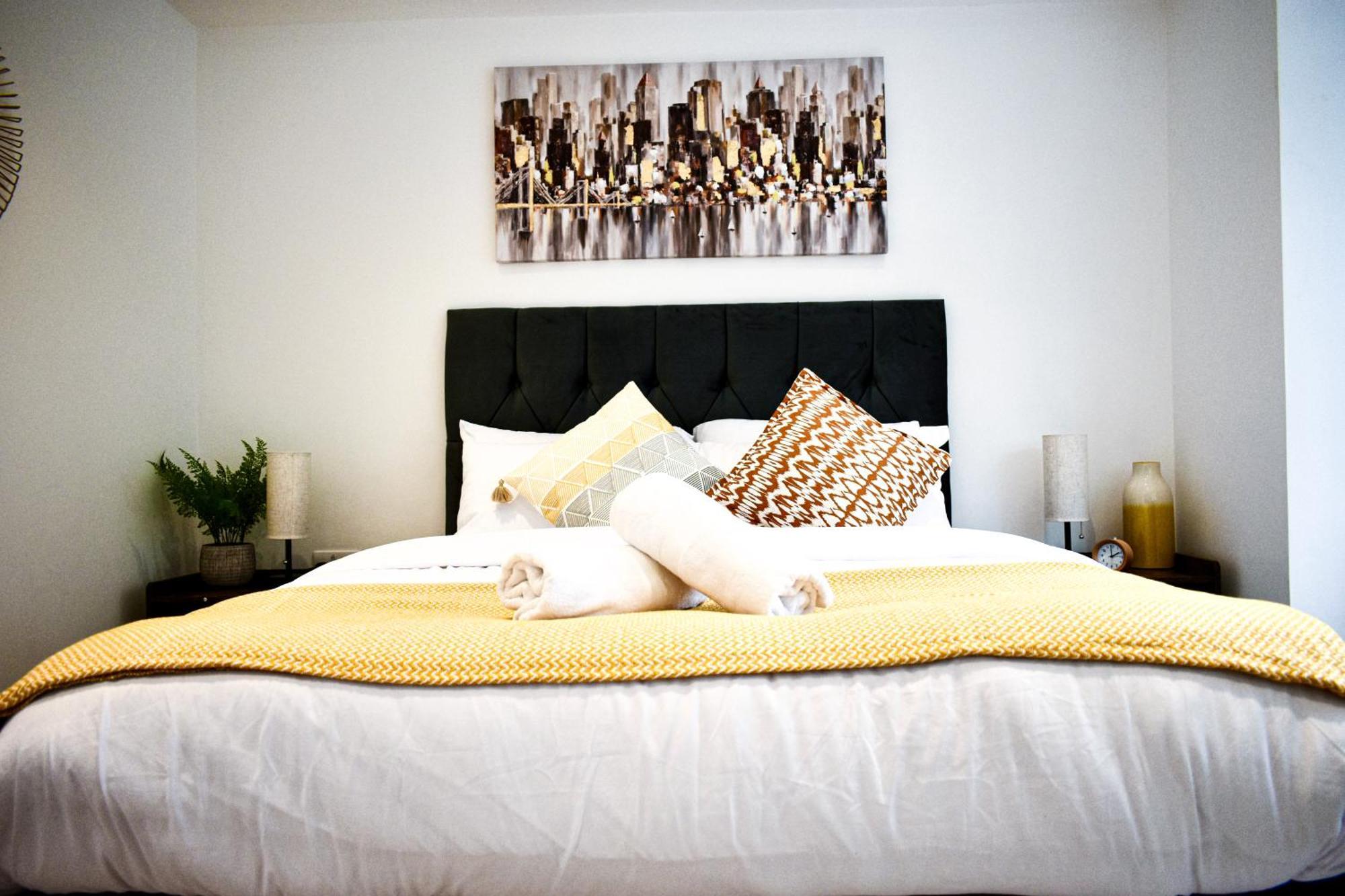 Apartamento Wembley Luxury: Two-bedroom With Parking