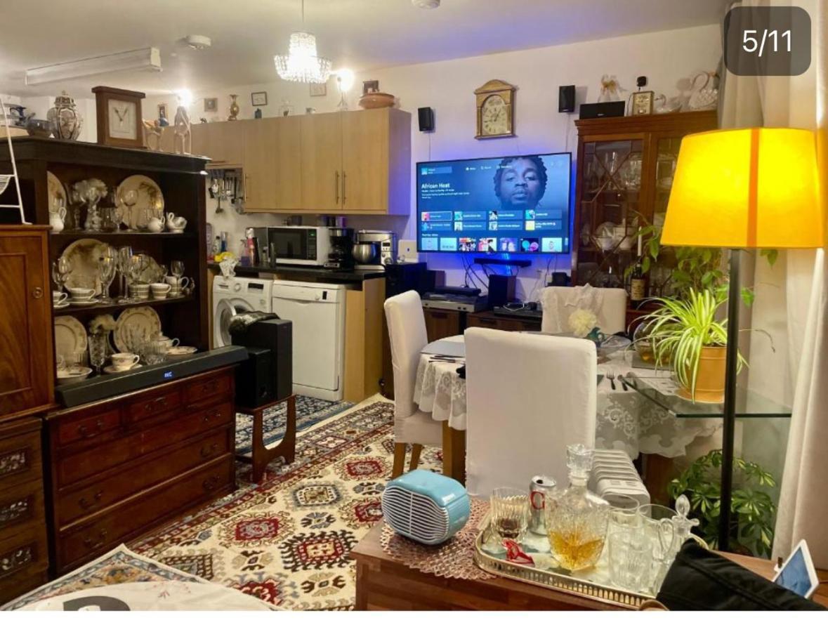 Apartment In Zone 2 *