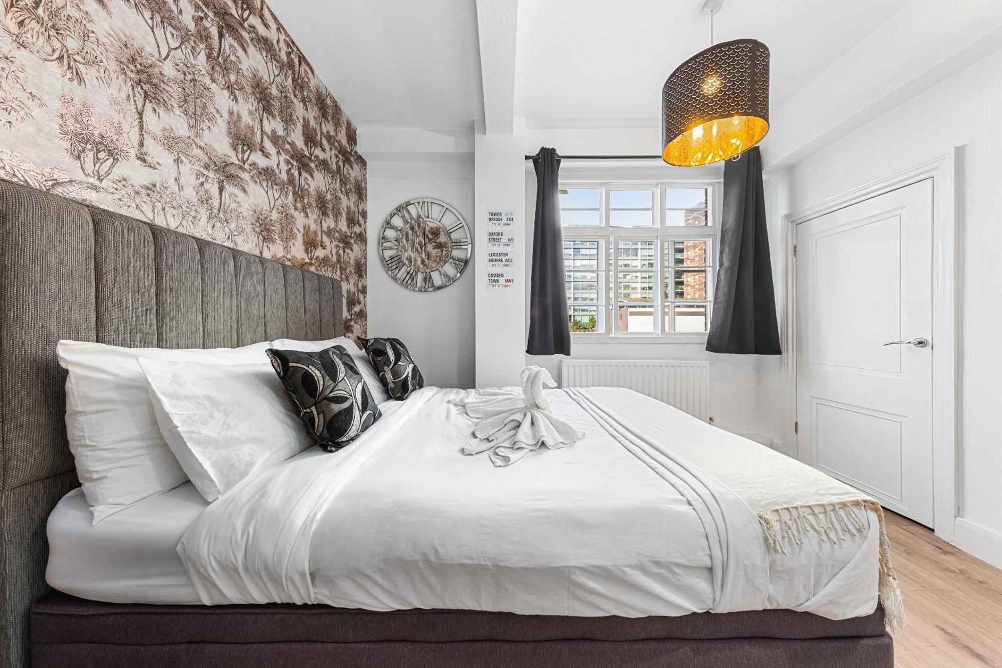 Luxury, Relaxing Apartment! 2 Mins From Paddington Station! London