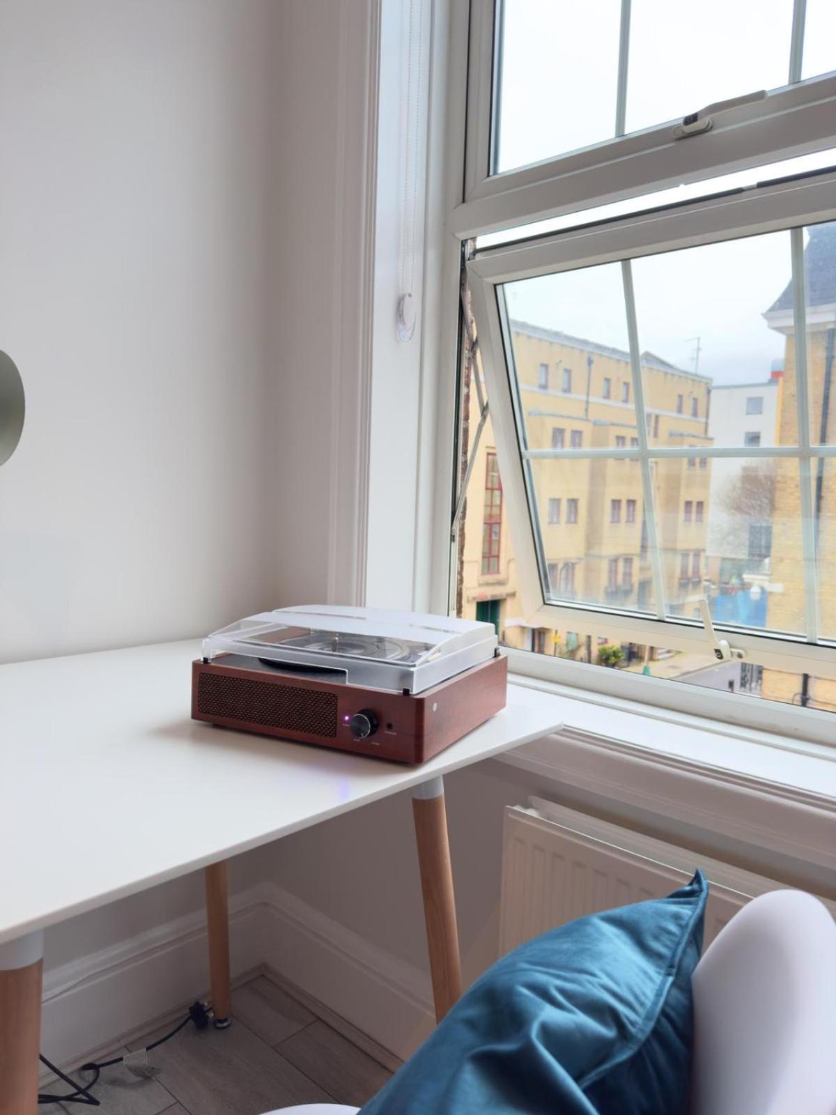 Apartment Available *
