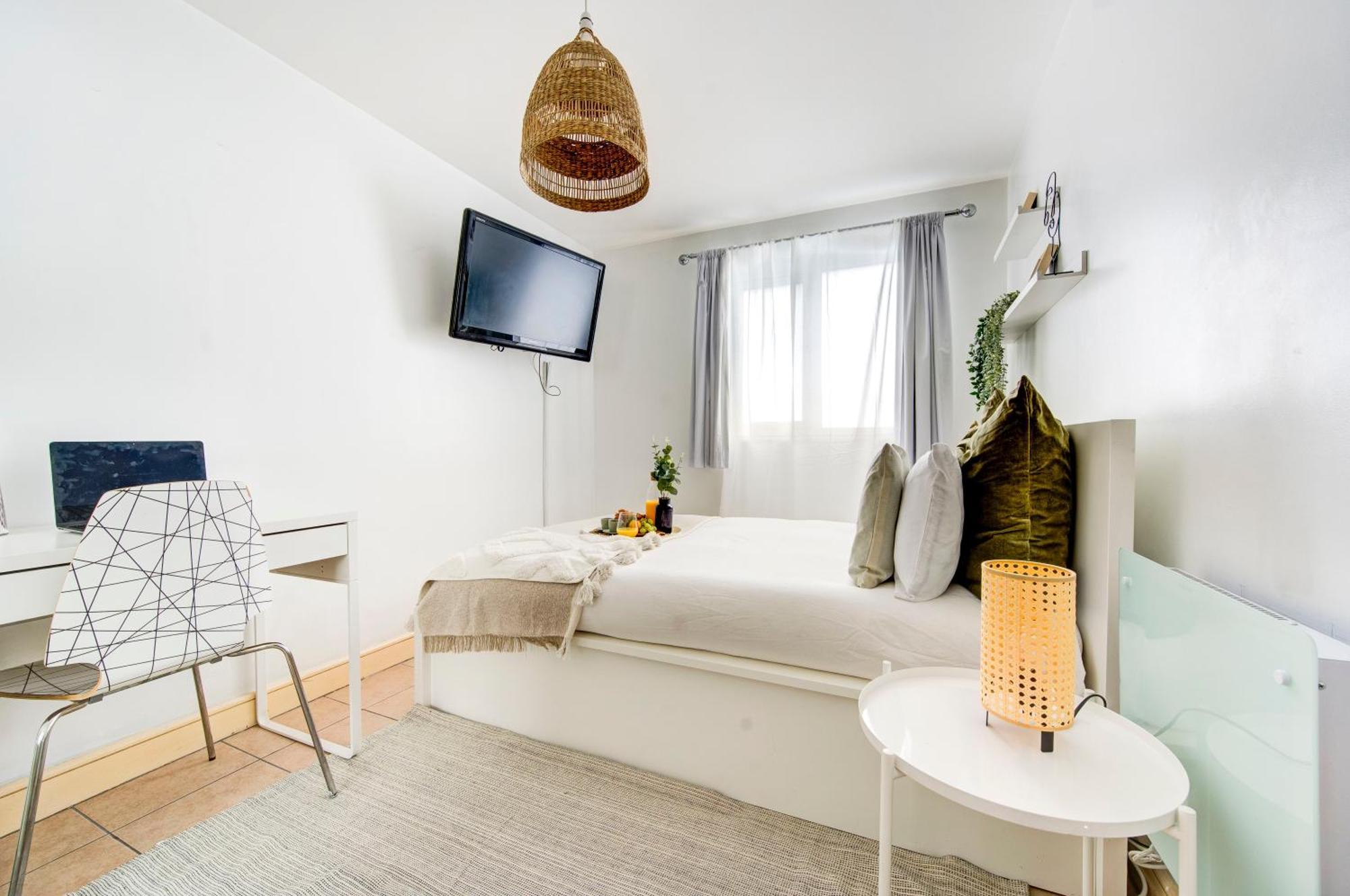 Apartment Boho Chic Tower Bridge Gem, Sleeps 8