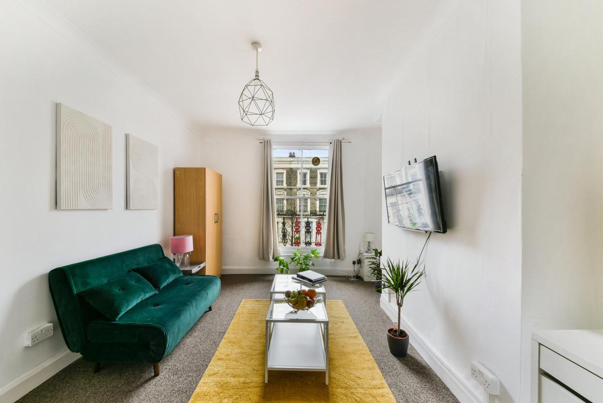 Spacious Maida Vale 2 Bed London