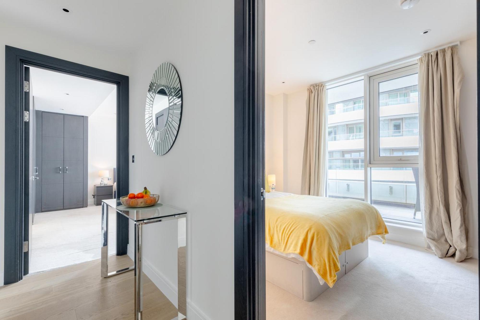 Luxury 2 Bed 2 Bath Close To Chelsea Apartment London