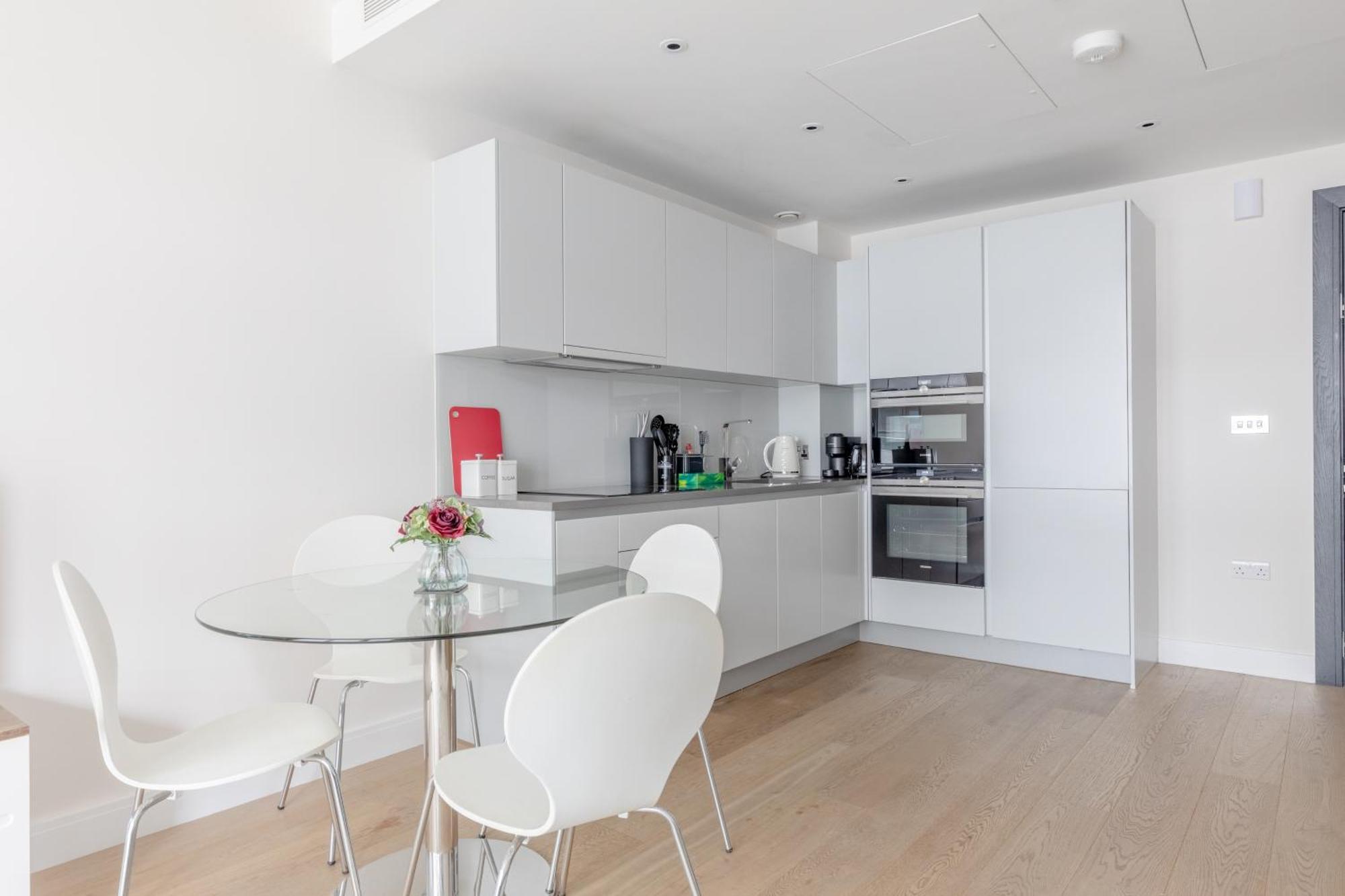 Apartment Luxury 2 Bed 2 Bath Close To Chelsea