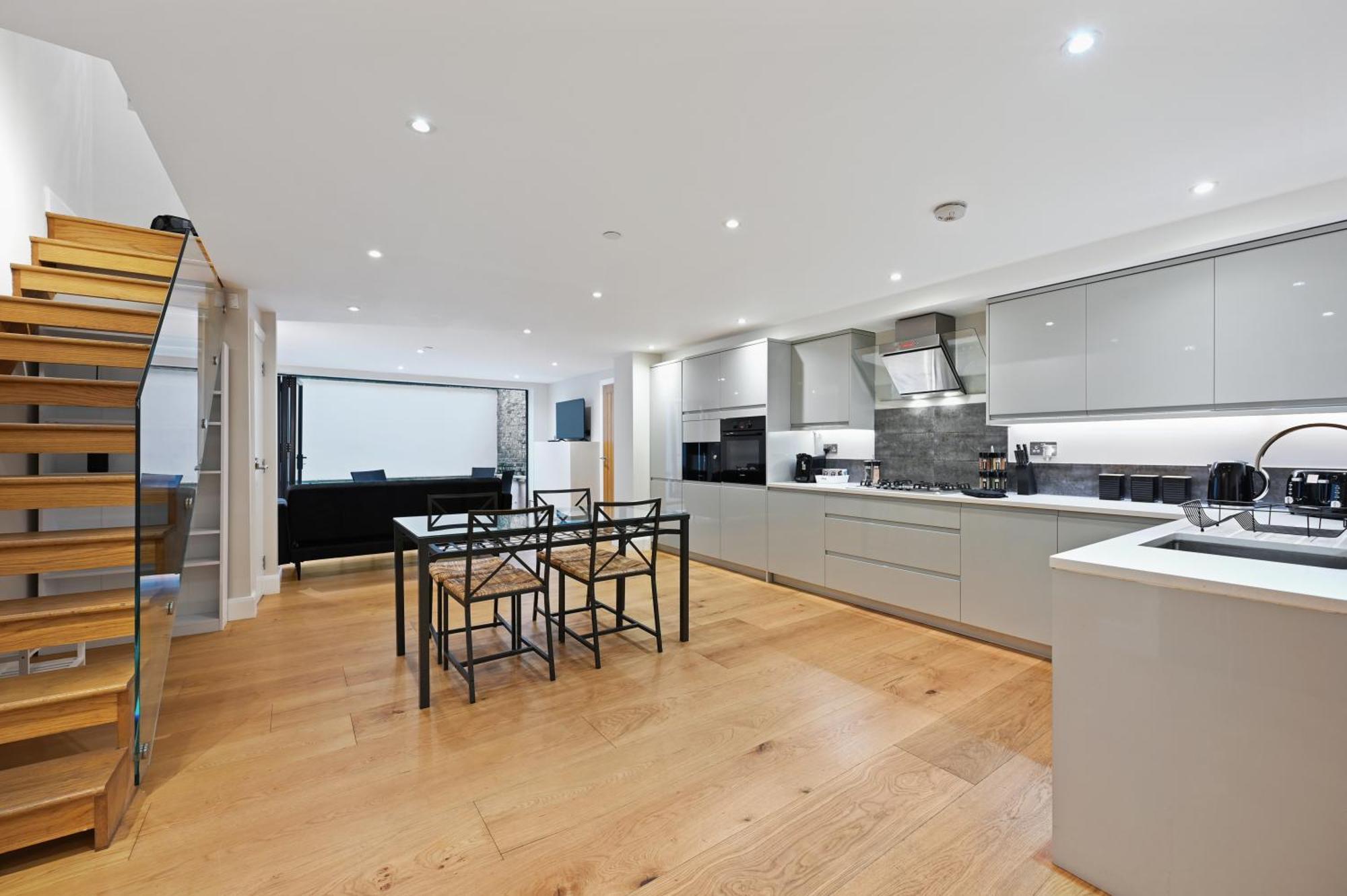 Apartamento Stunning 2 Bed Basement Flat In Hammersmith *