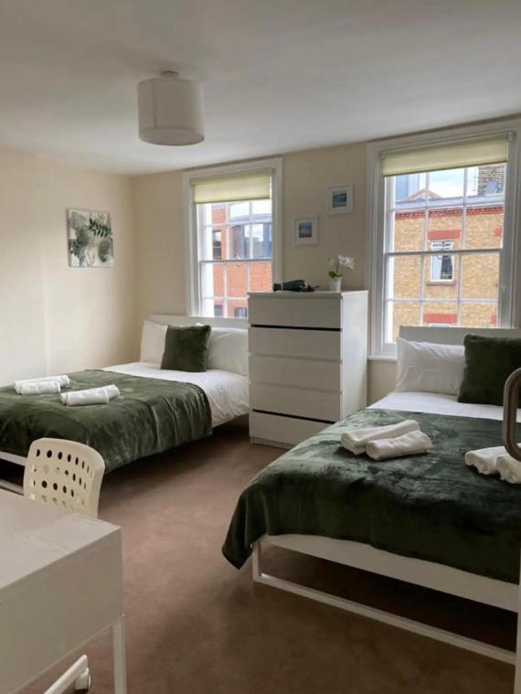 Homestay Lovely Private In Camden, *