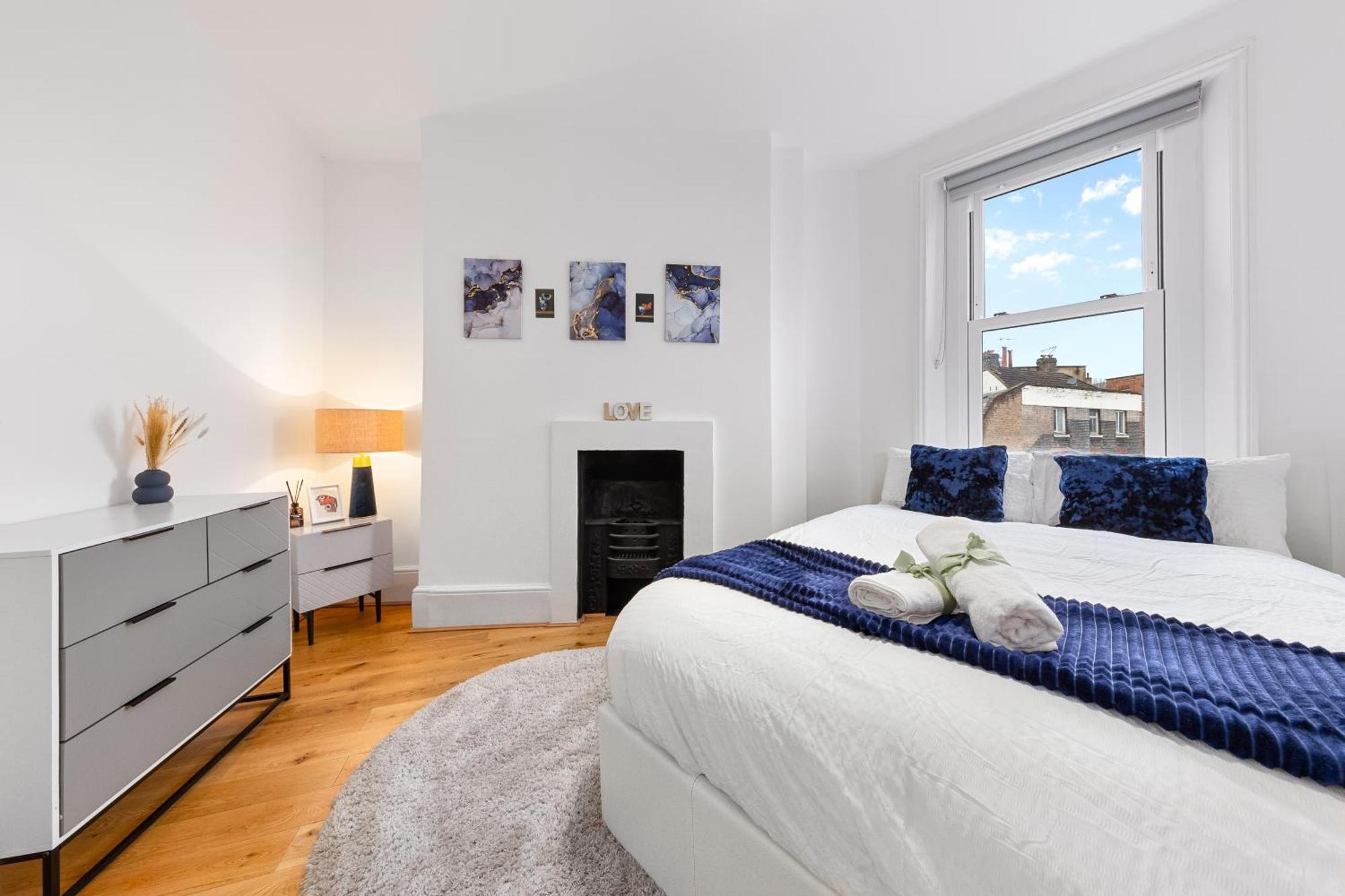 Apartment Stylish 3 Bedroom Serviced In Kings Cross London