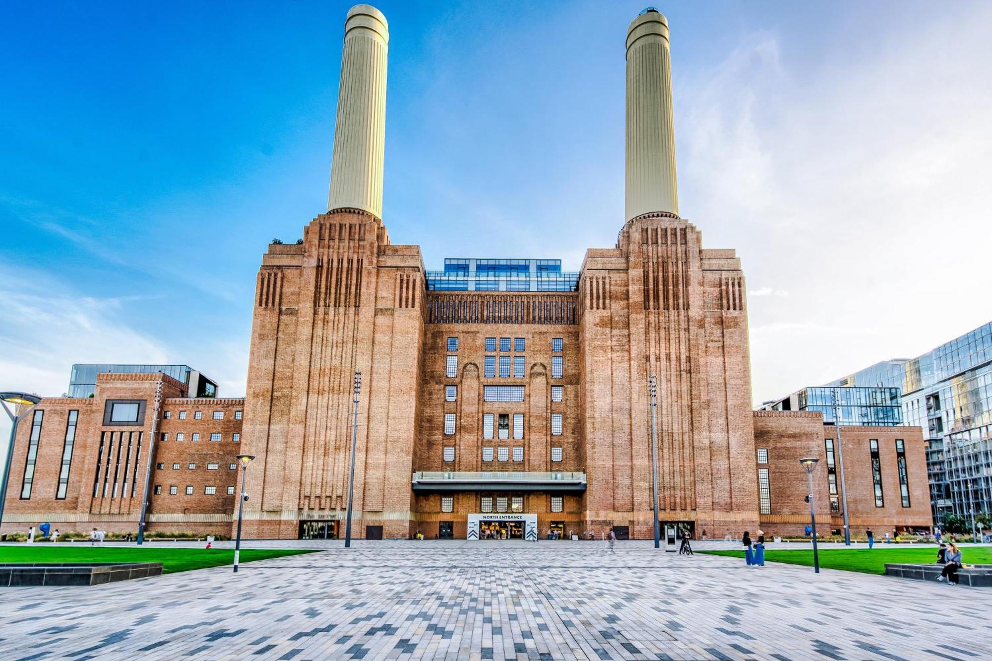 Stunning 2-bed In By 53 Degrees Property, Centre, Amazing Views!