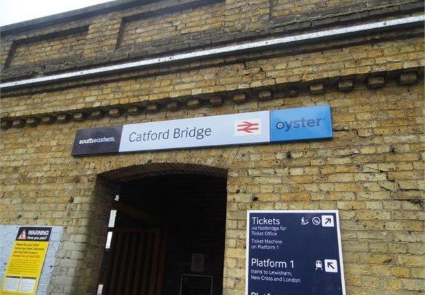 One Bedroom Serviced In Catford Close To Lewisham - Perfect For Long Stay, Business, Leisure And Relocations Apartment