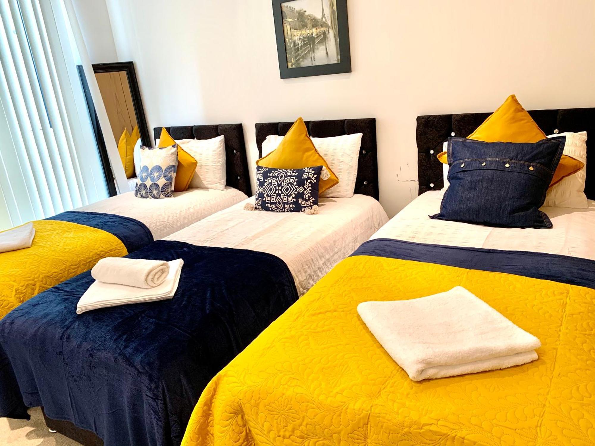 Dockland Excel 2 Bedroom Apartment