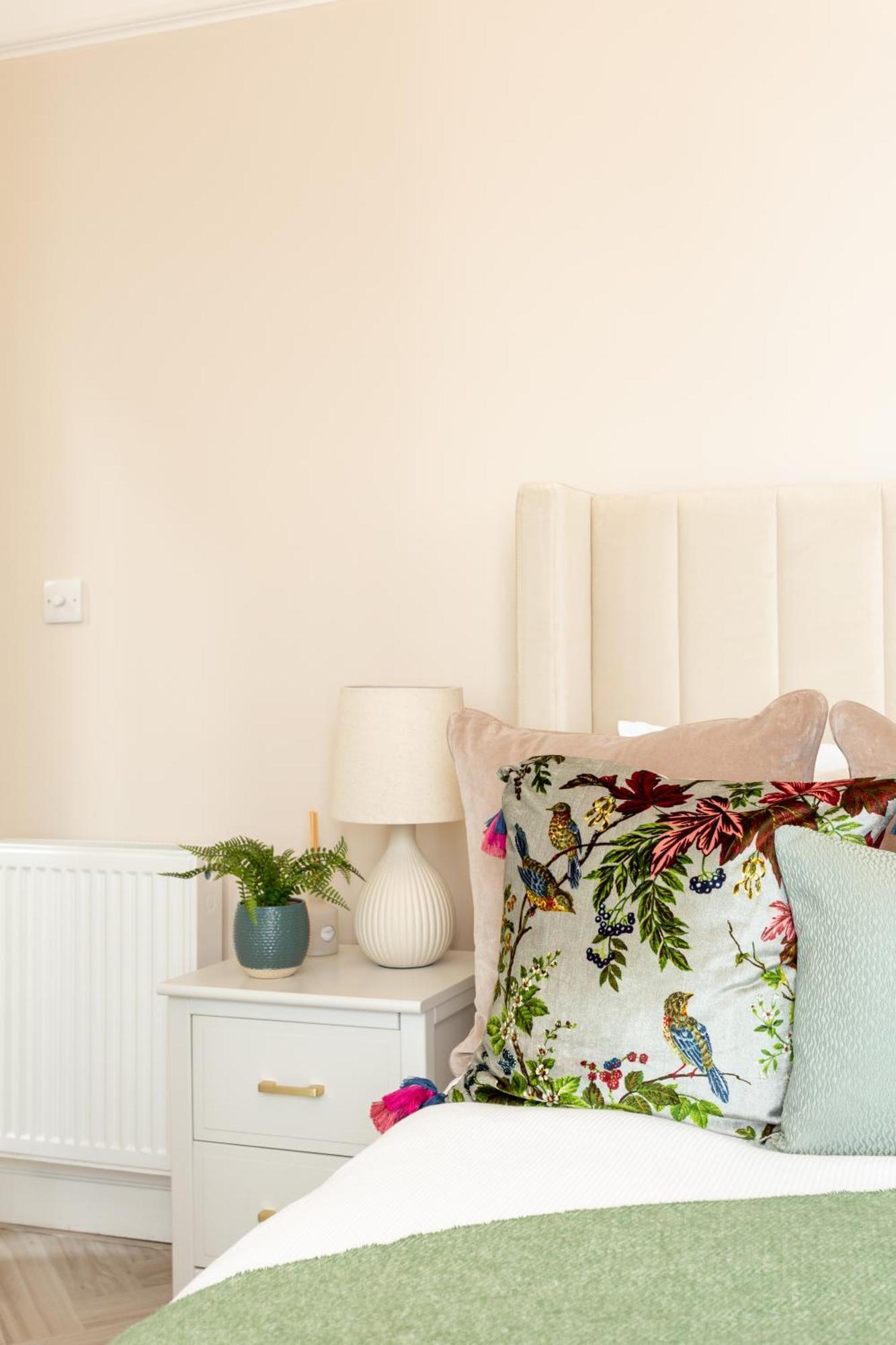 Stunning Large 4 Bedroom Victorian London