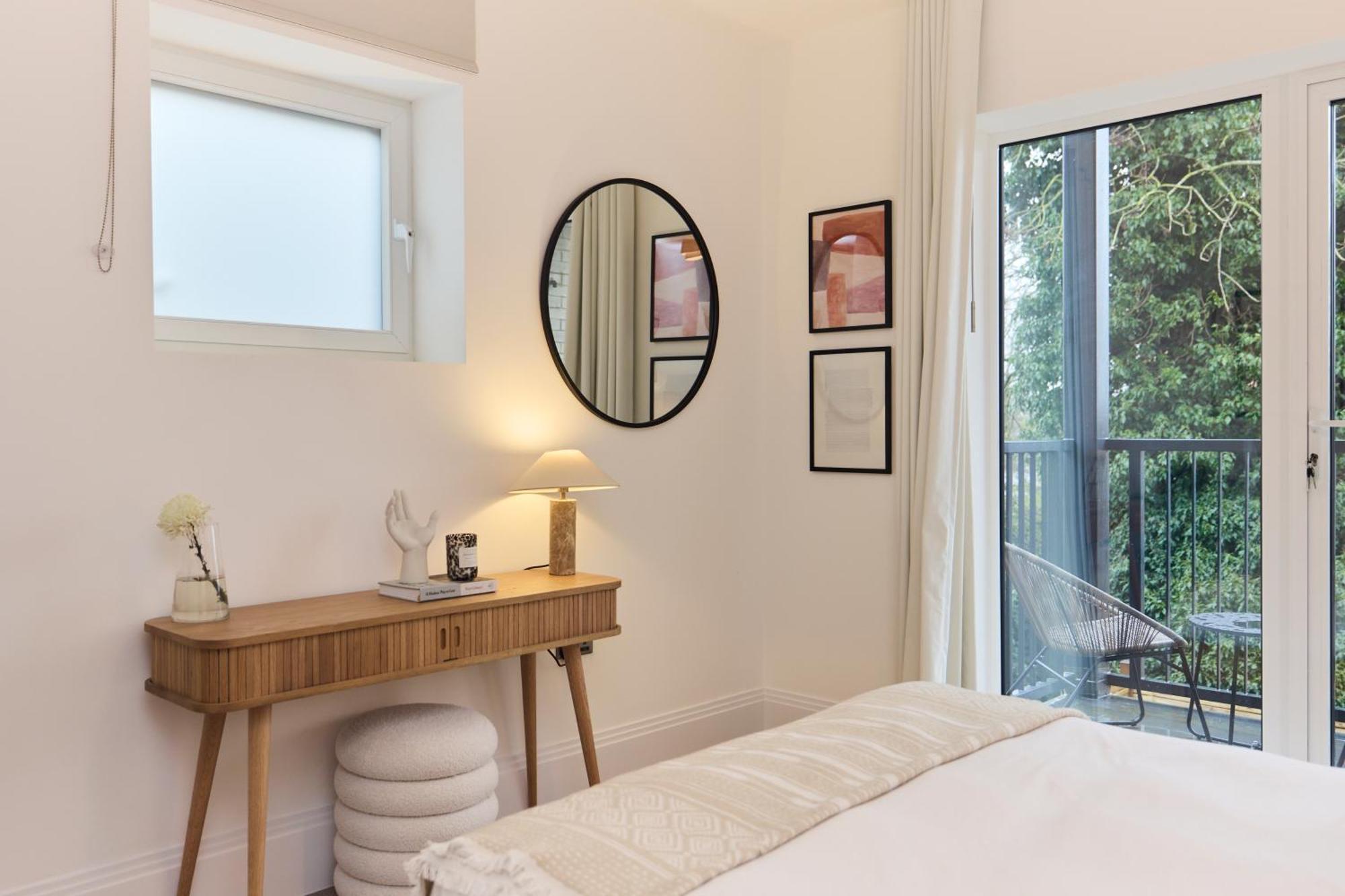 The Wembley Park Gem - Lovely 2bdr Flat With Balcony London