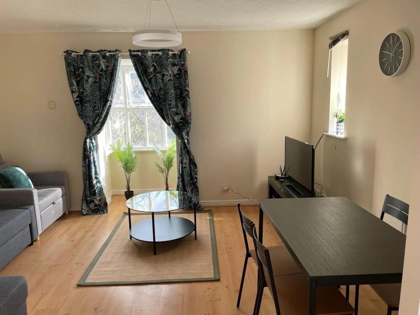 Apartamento 4min Walk Uni Of East 1br *