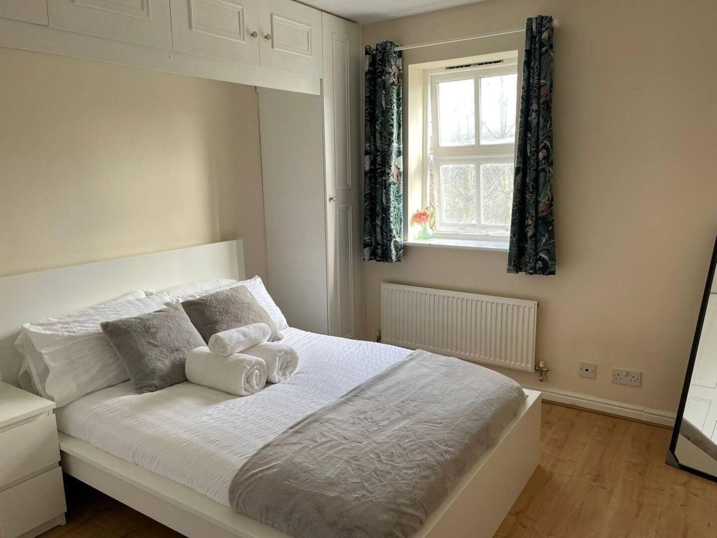 Apartamento 4min Walk Uni Of East 1br