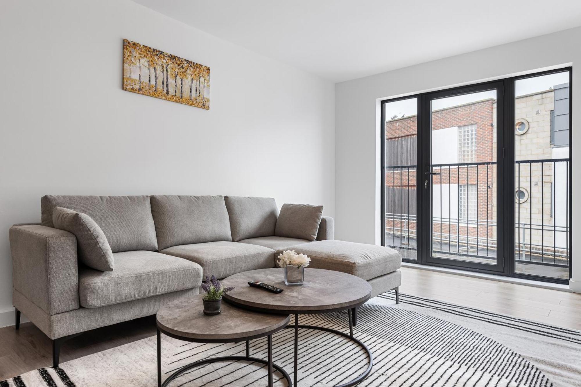 Apartamento Spacious Sleep 14 1 Min From Tooting Station Mr3 Londres