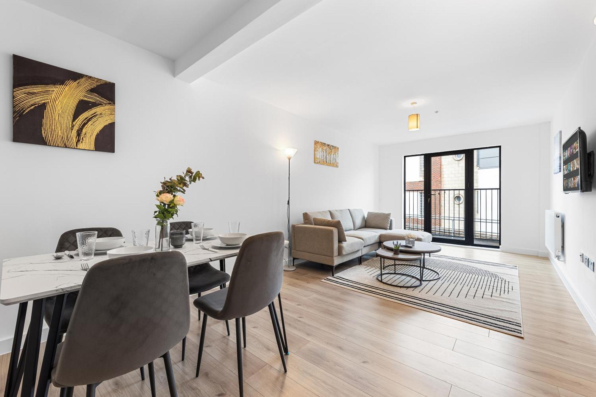 Spacious Sleep 14 1 Min From Tooting Station Mr3 * London