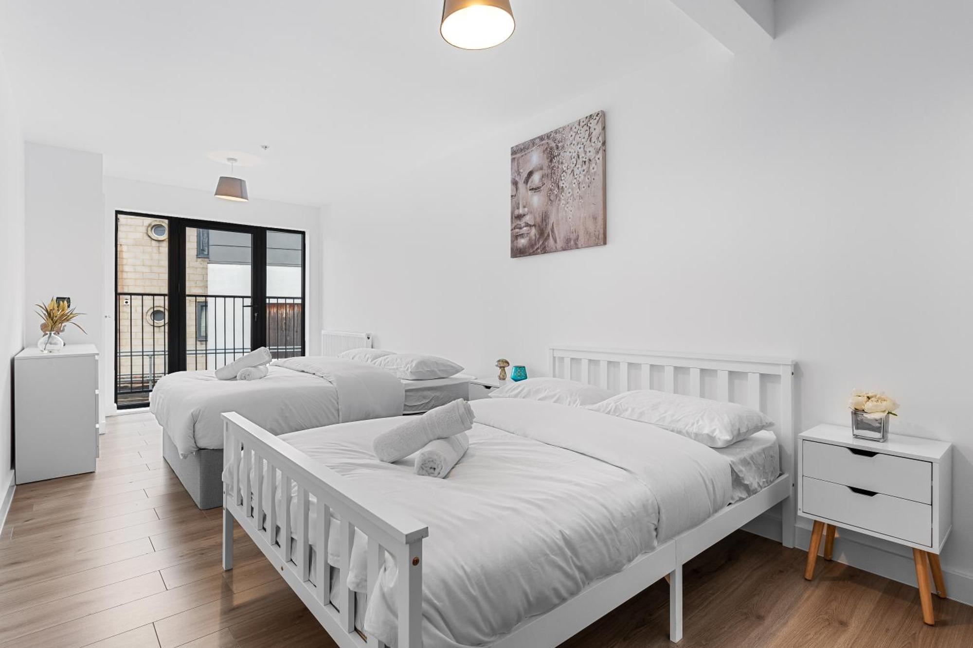 Spacious Sleep 14 1 Min From Tooting Station Mr3 Londres