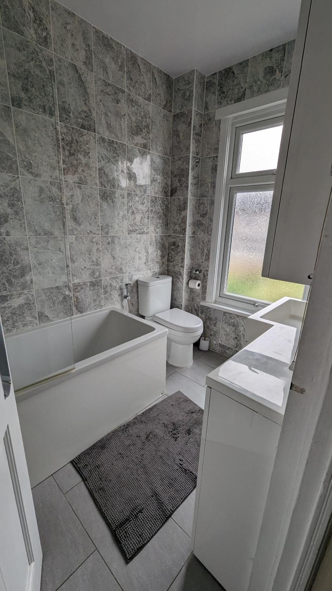 Ferienhaus 3 Bedroom House,4beds, 2 Baths Ilford ,12 Mins To Stratford *