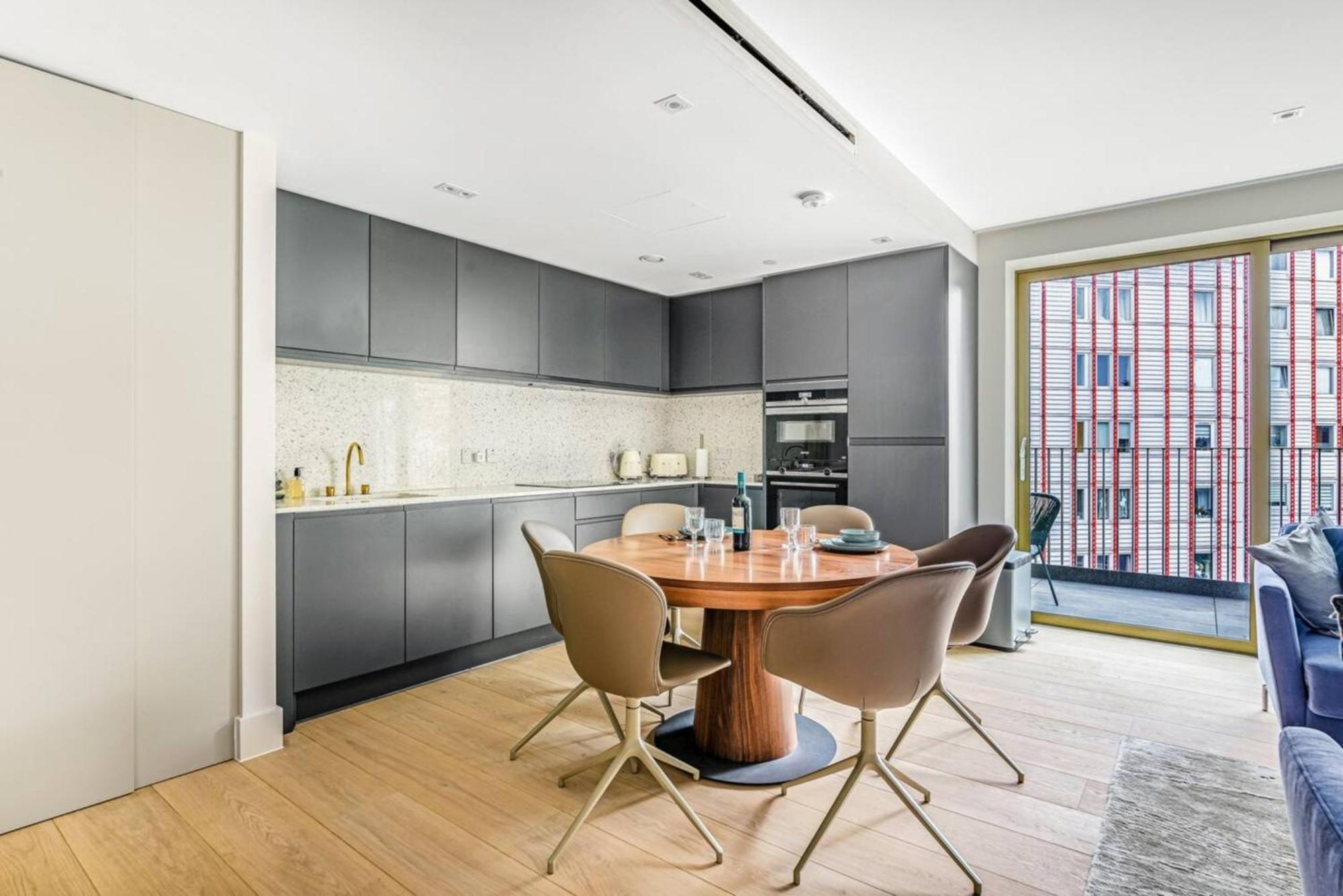Pass The Keys Paddington Hideaway Apartment London