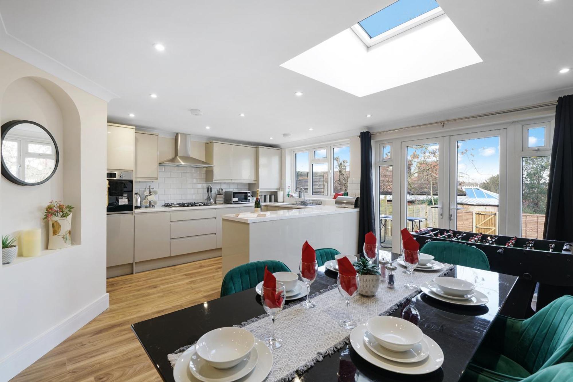Luxurious House In Wembley - Garden * Londres