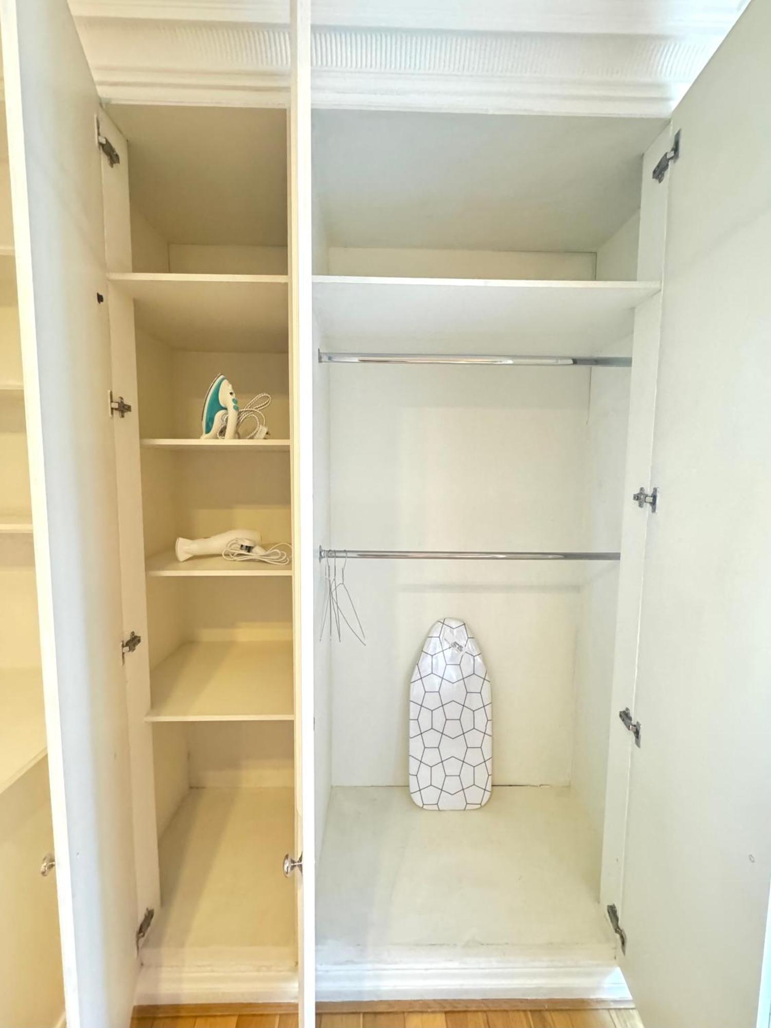Hyde Park Corner House Homestay London