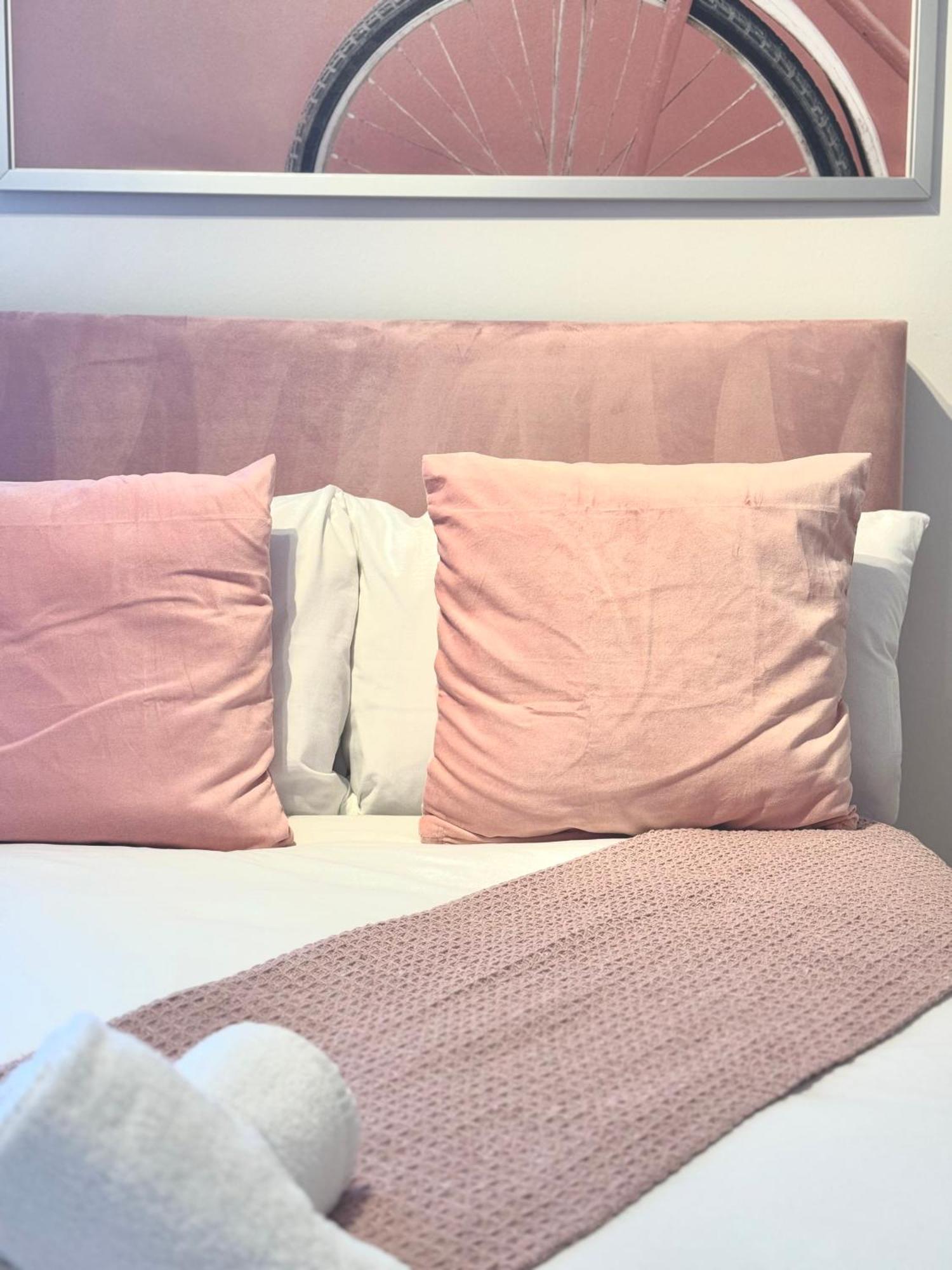 Homestay Hyde Park Corner House