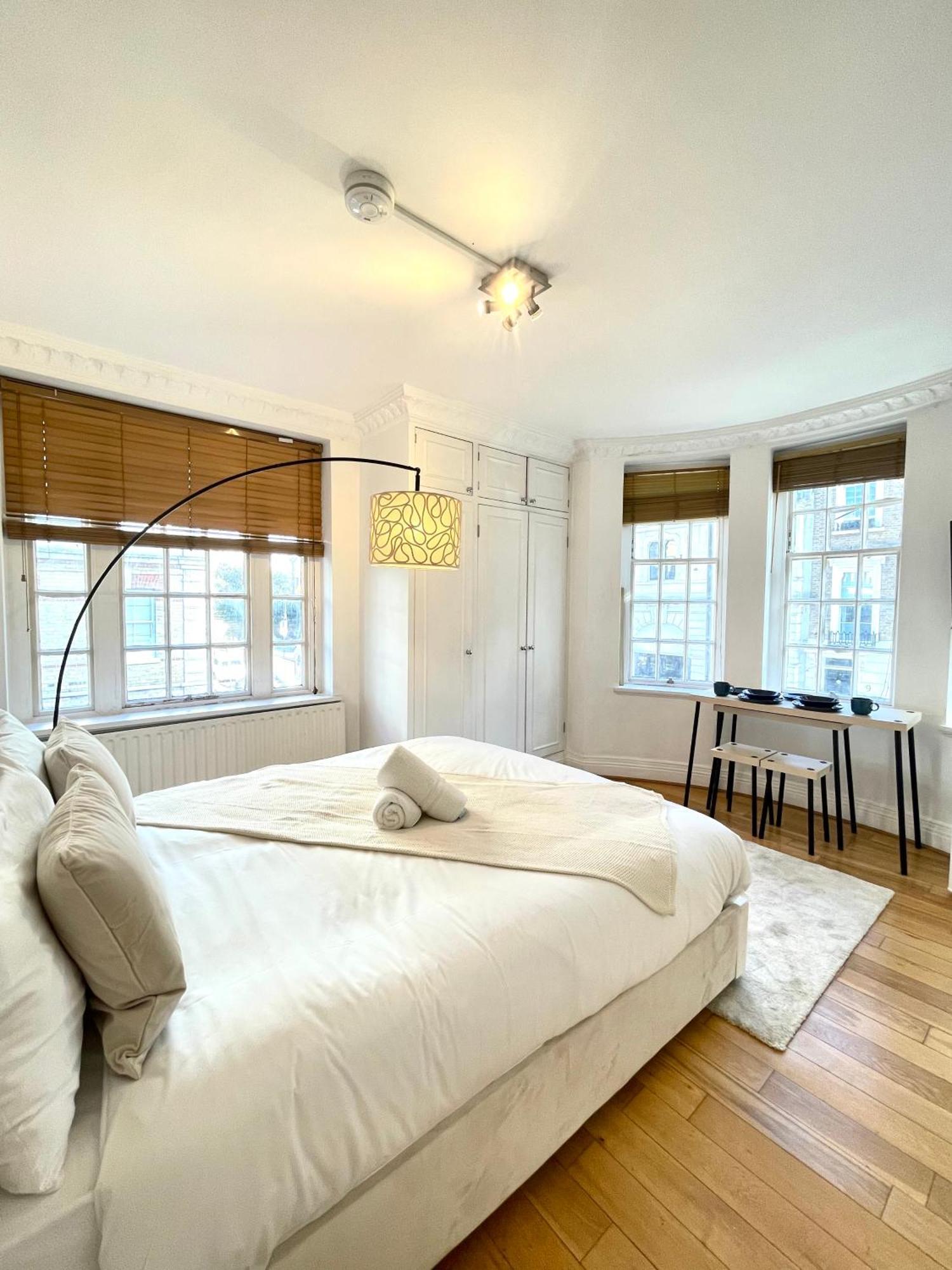 Hyde Park Corner House