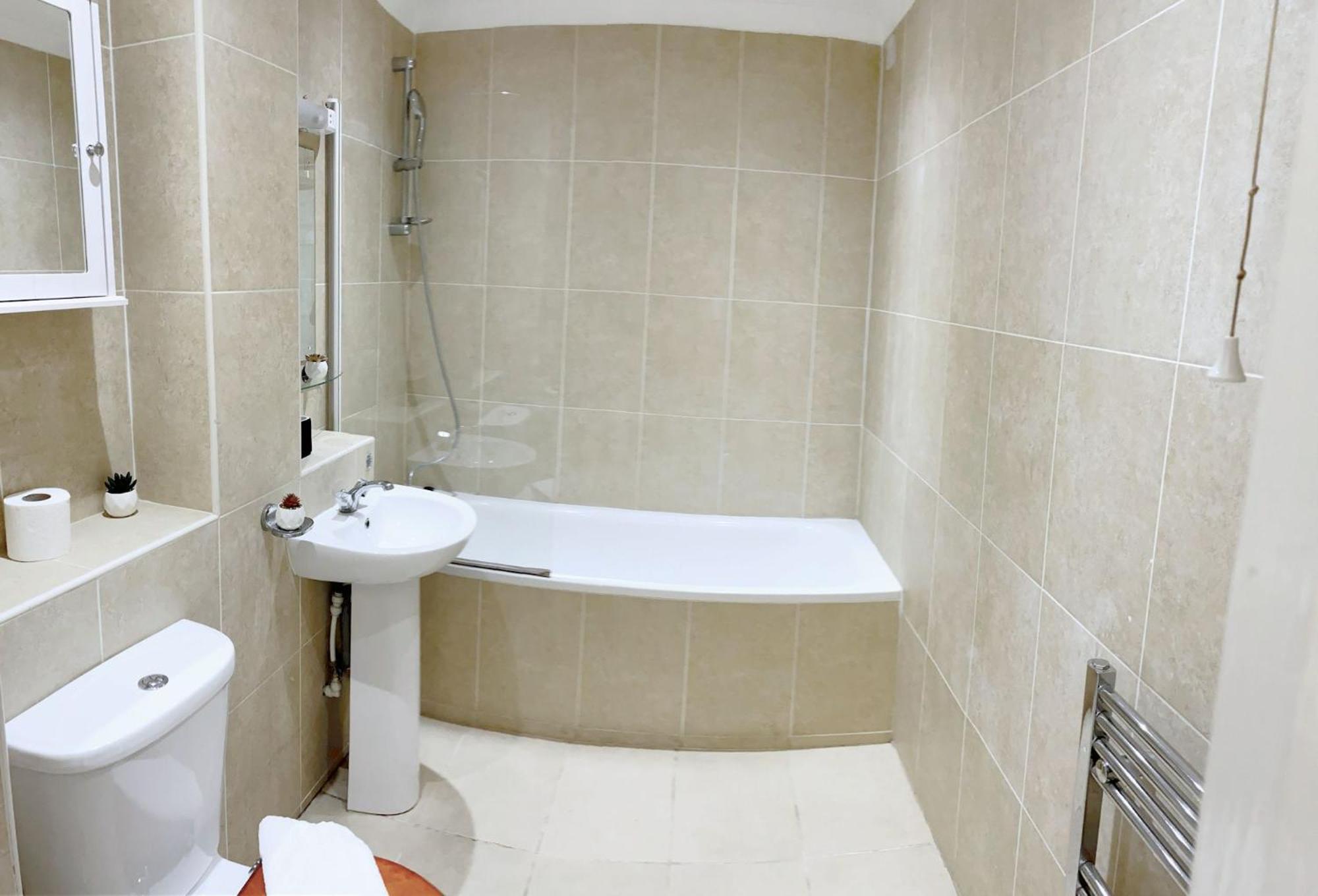 Apartment Uk Chaps Retreat: 2 Bedroom - 2bathroom *