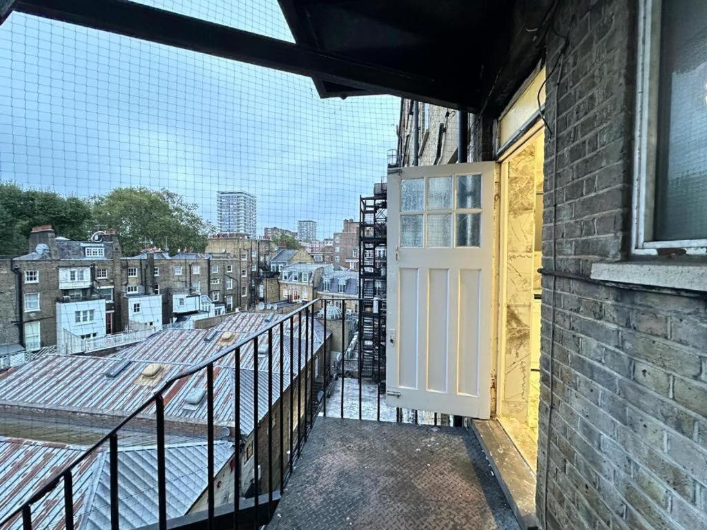 Mayfair Family Apartment *