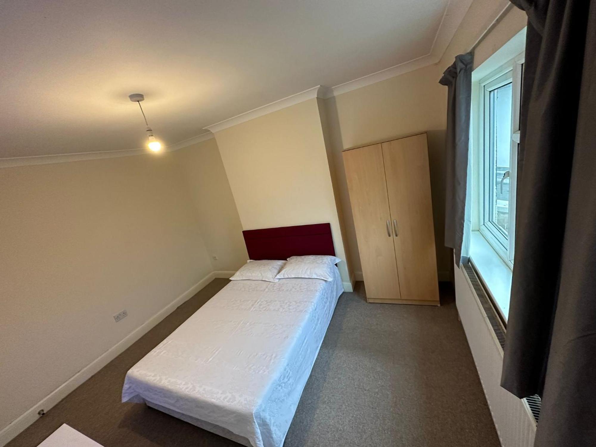 Homestay House Dollis Hill London