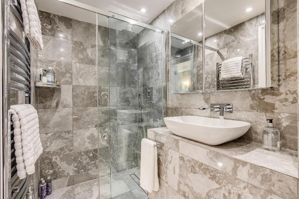 Prestige Belgravia Royal Mansion * London