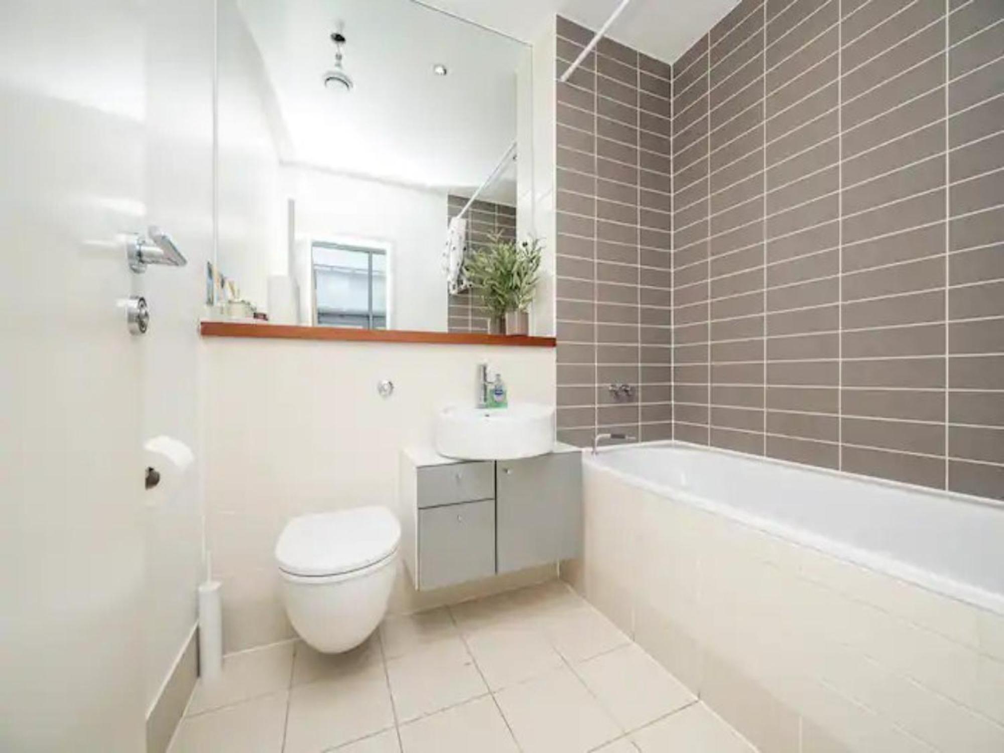 Pass The Keys 2 Bed 2 Bath Pentonville Road Angel Apartment