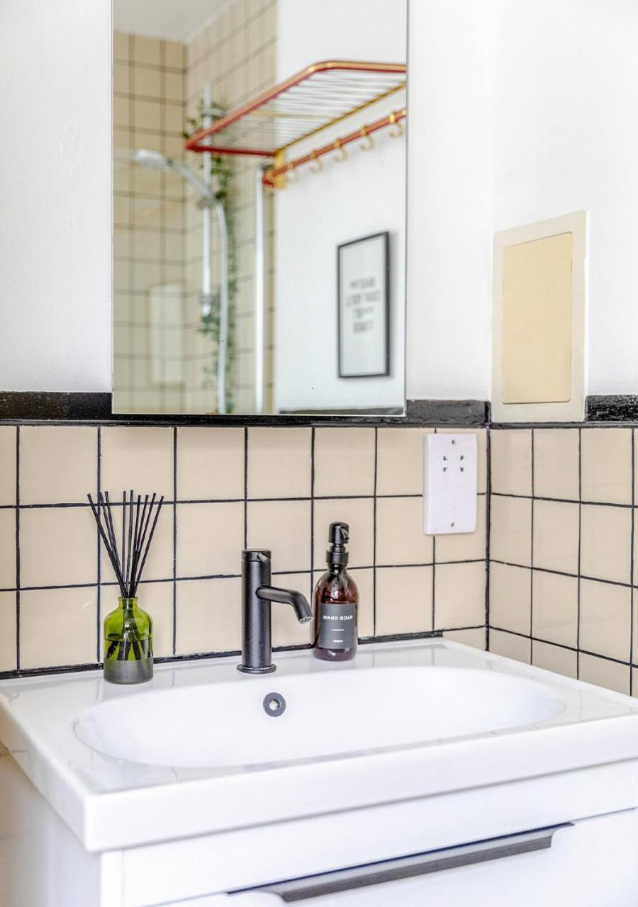Modern 1bd Flat In Aldgate East With Terrace * London